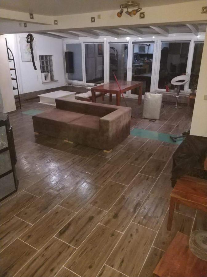 Wohlfuehloase - Zimmer, Appartment - Im Herzen Starnbergs Экстерьер фото