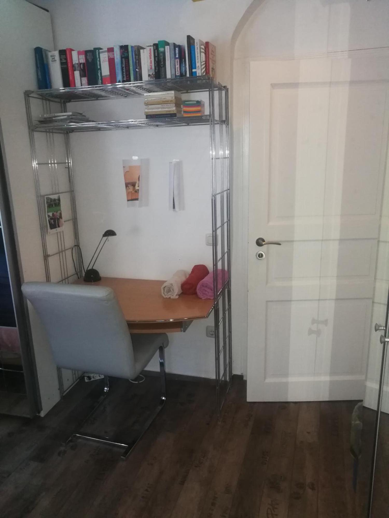 Wohlfuehloase - Zimmer, Appartment - Im Herzen Starnbergs Номер фото