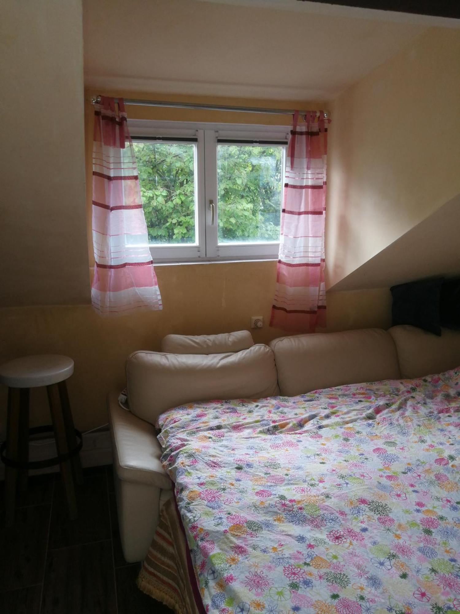 Wohlfuehloase - Zimmer, Appartment - Im Herzen Starnbergs Номер фото