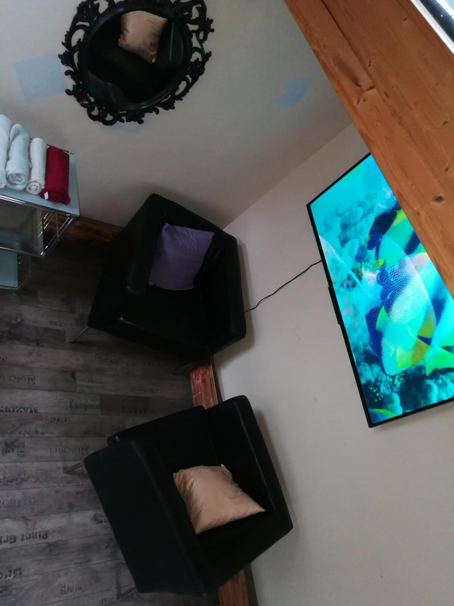 Wohlfuehloase - Zimmer, Appartment - Im Herzen Starnbergs Номер фото